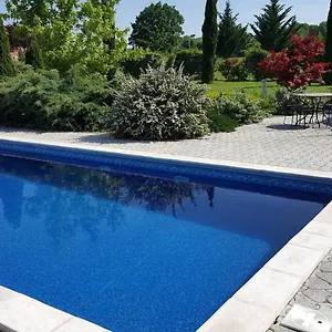 Avec Piscine, Classe 3 Etoiles, De 42 M2 Confort Au Calme Pour Un Couple Cahuzac-sur-Vere